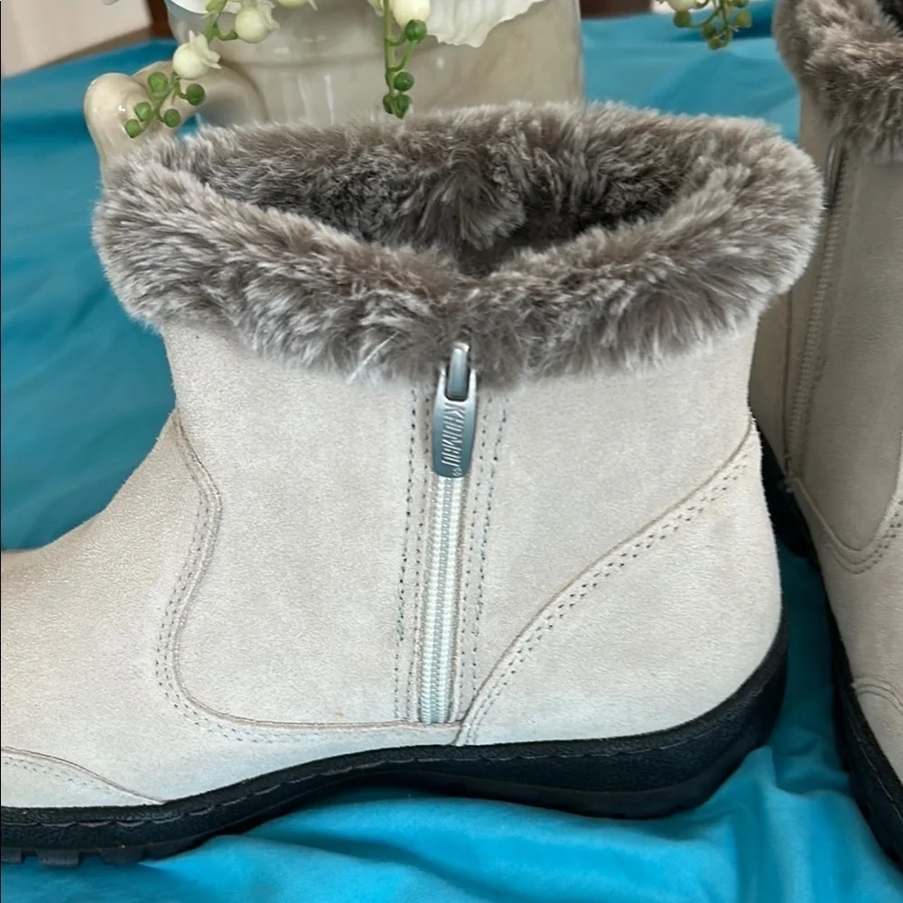 Khombu Gray Winter & Rain Boots with Cozy Plush Lining EUC